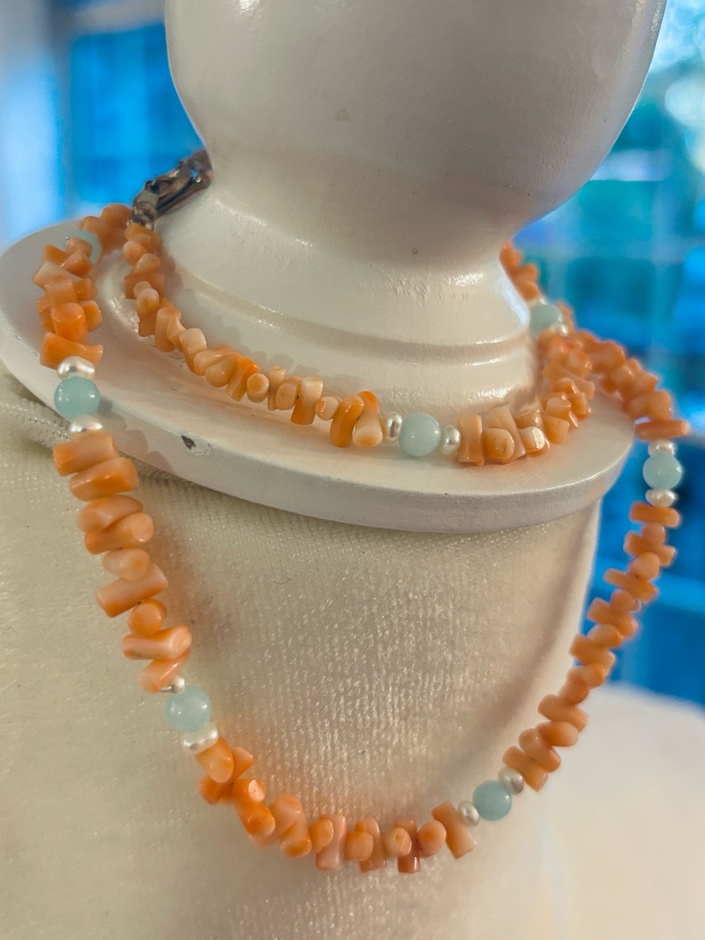 Artisan Vintage Japanese Deep Sea Coral and Faux Cyan Jade Necklace🌺🌟